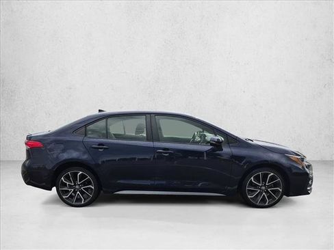 Used 2022 Toyota Corolla SE FWD image 4
