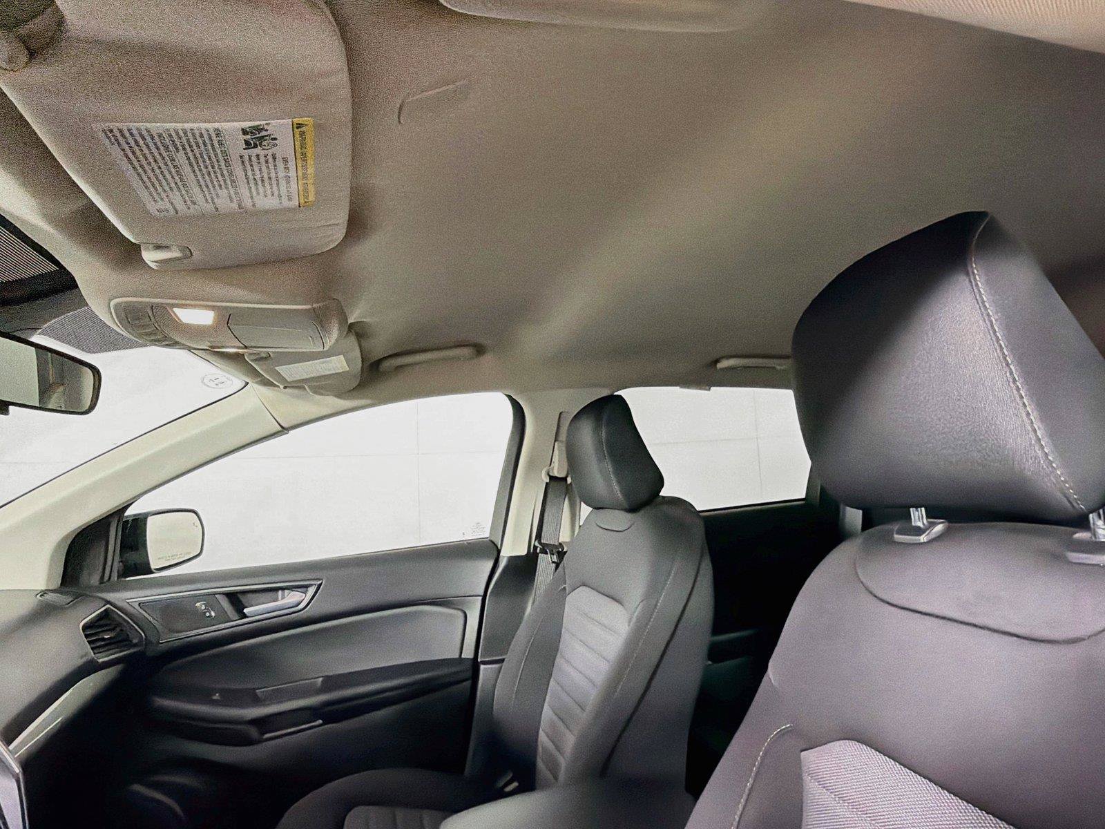 Used 2023 Ford Edge SE w/ Black Appearance Package AWD/4WD image 5
