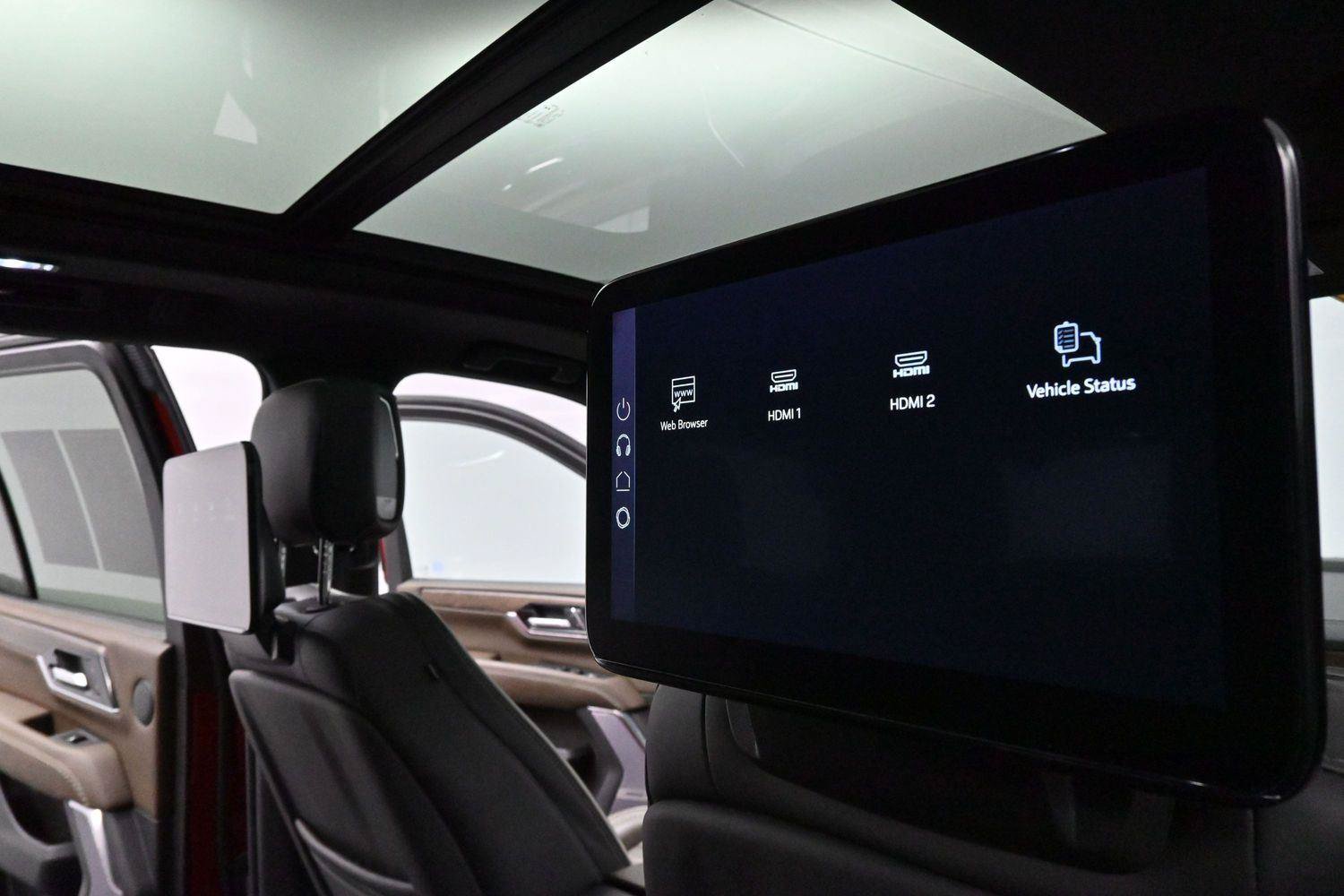 Used 2025 GMC Yukon Denali Ultimate AWD/4WD image 41