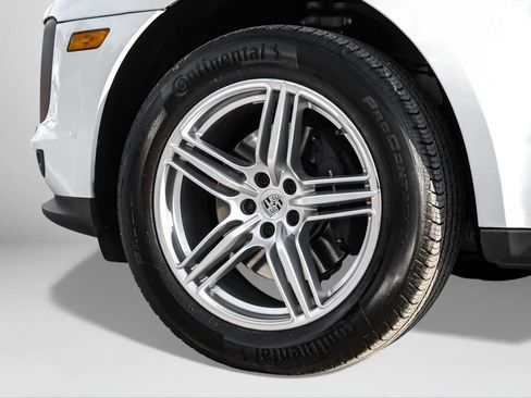 Used 2020 Porsche Macan AWD/4WD image 63