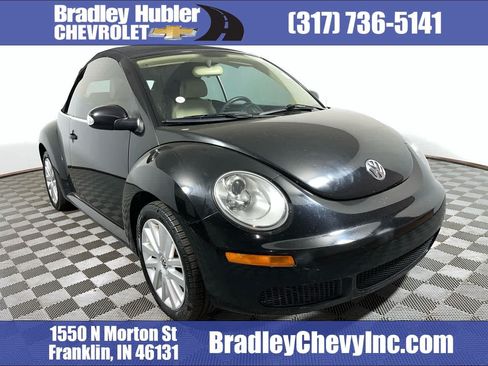 Used 2008 Volkswagen Beetle SE FWD image 1