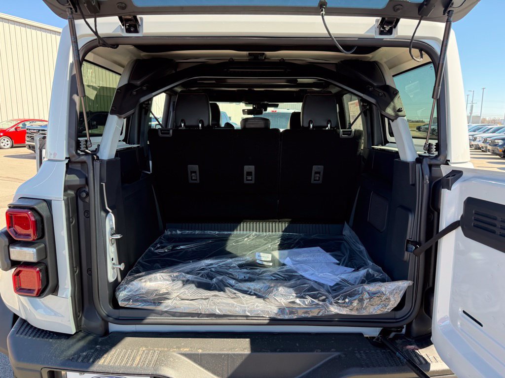 New 2026 Ford Bronco Raptor AWD/4WD image 16