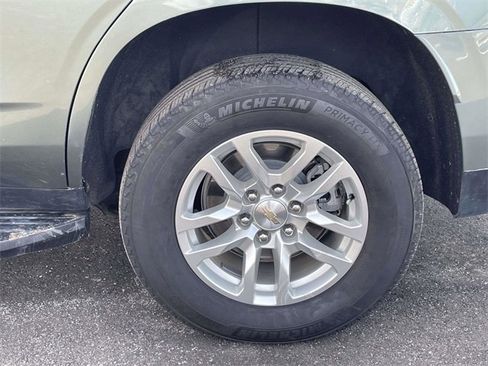 Used 2024 Chevrolet Tahoe LT image 9