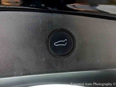 Used 2022 Tesla Model 3 RWD image 38