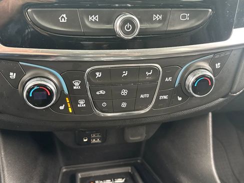 Used 2023 Chevrolet Traverse High Country w/ LPO, Floor Liner Package image 24