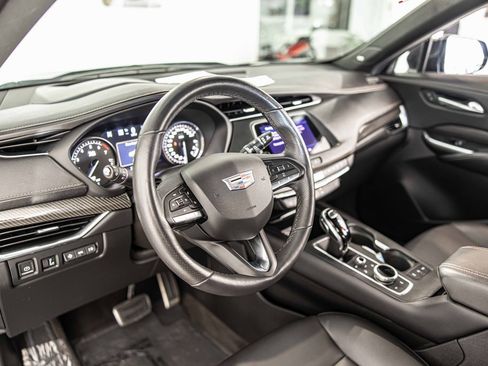 Used 2022 Cadillac XT4 Sport image 20