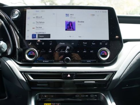 Used 2025 Lexus TX 350 AWD w/ Technology Package image 15