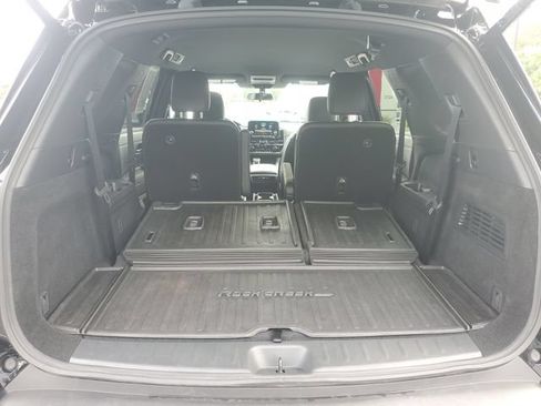 Used 2025 Nissan Pathfinder Rock Creek AWD/4WD image 6