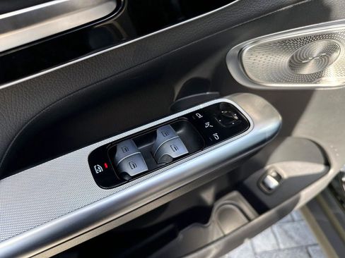 Certified 2026 Mercedes-Benz GLC 300 4MATIC image 19