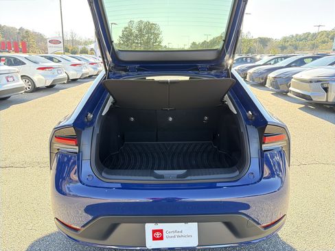 Certified 2024 Toyota Prius LE image 27