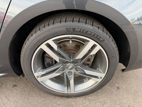 Used 2017 Audi A4 2.0T Premium Plus w/ Premium Plus Package image 47