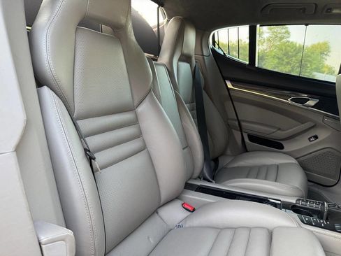 Used 2011 Porsche Panamera Turbo AWD/4WD image 39