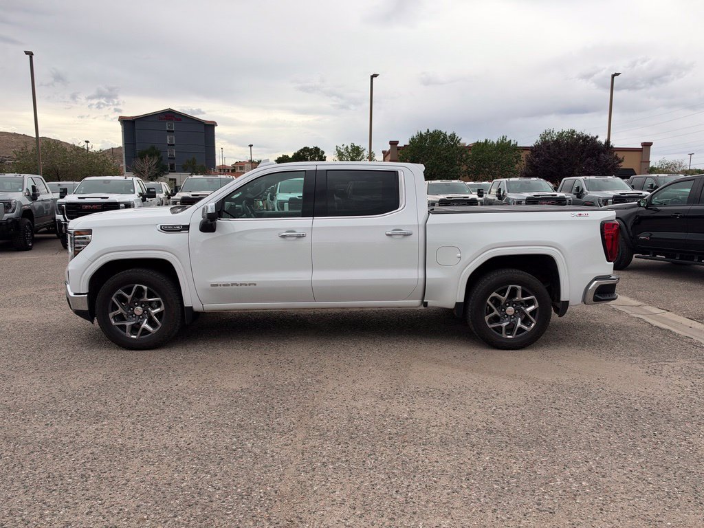 Used 2026 GMC Sierra 1500 SLT w/ X31 Off-Road Package AWD/4WD image 8