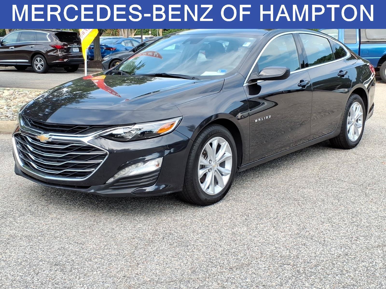 Used 2023 Chevrolet Malibu LT FWD image 1