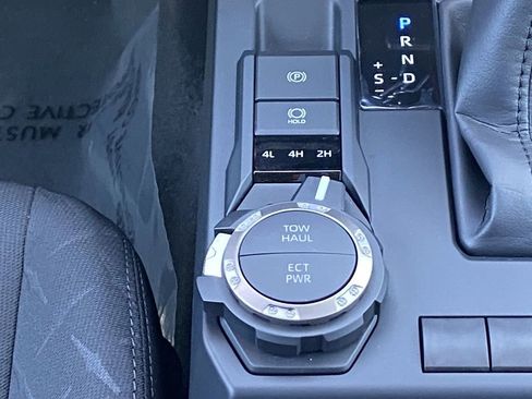 Certified 2026 Toyota Tacoma SR5 image 31