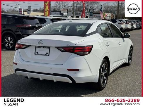Certified 2022 Nissan Sentra SV w/ Trunk Package FWD image 5