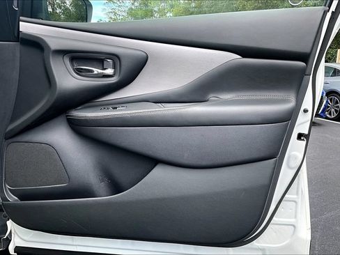 Used 2023 Nissan Murano SL AWD/4WD image 28