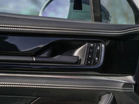 Used 2024 Porsche Panamera 4 w/ Premium Package image 29