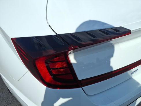 Used 2023 Hyundai Sonata SE w/ Preferred Accessory Package FWD image 15