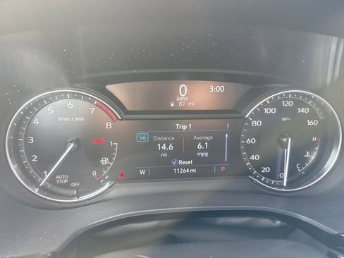 Used 2025 Cadillac XT6 Premium Luxury image 20