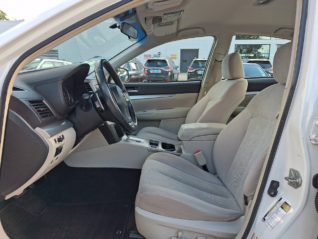 Used 2014 Subaru Legacy 2.5i Premium AWD/4WD image 13
