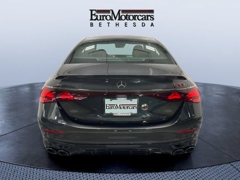 Used 2026 Mercedes-Benz E 53 AMG e 4MATIC Sedan image 5