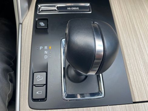 Certified 2024 MAZDA CX-90 Plug-In Hybrid w/ Premium Plus image 12