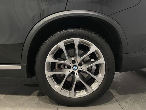 Used 2024 BMW X5 xDrive40i w/ Premium Package image 8