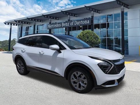 Used 2025 Kia Sportage SX FWD image 2