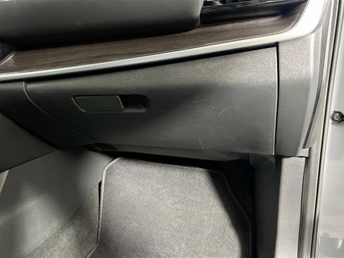 Used 2021 Nissan Rogue SL FWD image 35