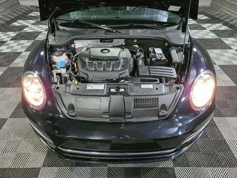 Used 2019 Volkswagen Beetle 2.0T SE FWD image 34