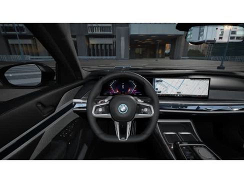 New 2026 BMW i7 xDrive60 image 13
