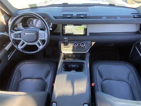 Used 2023 Land Rover Defender 110 X-Dynamic SE image 23