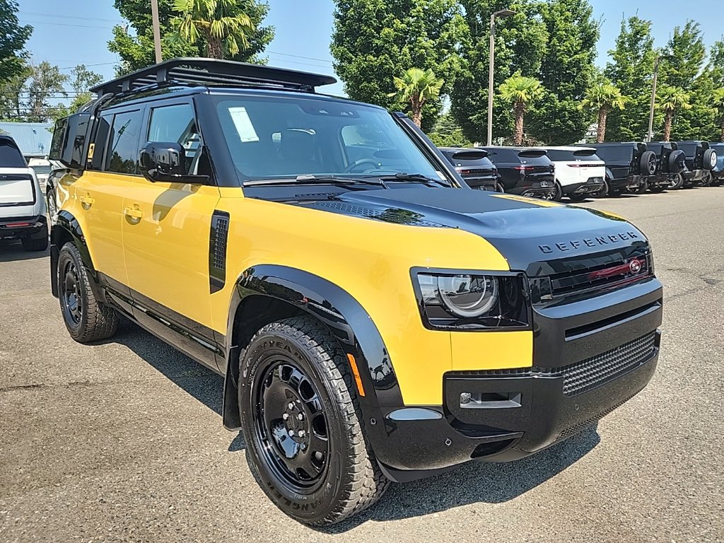 New 2026 Land Rover Defender 110 AWD/4WD image 6