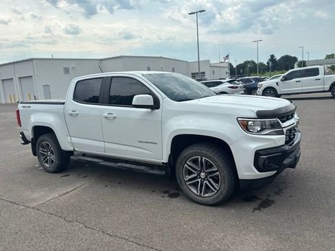 Used 2021 Chevrolet Colorado LT w/ LT Convenience Package AWD/4WD image 6