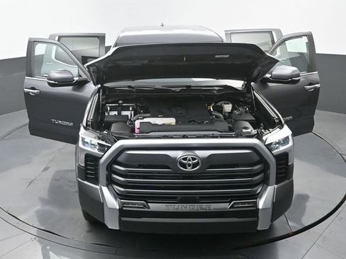 Used 2024 Toyota Tundra Limited AWD/4WD image 34