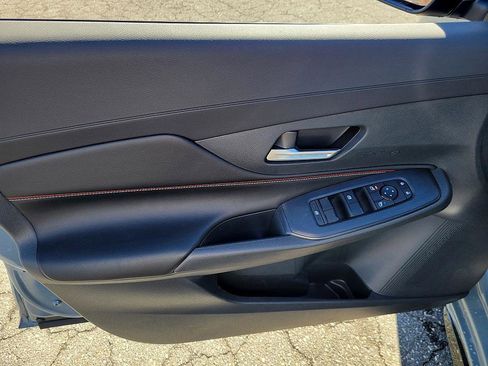 New 2026 Nissan Kicks SV image 9