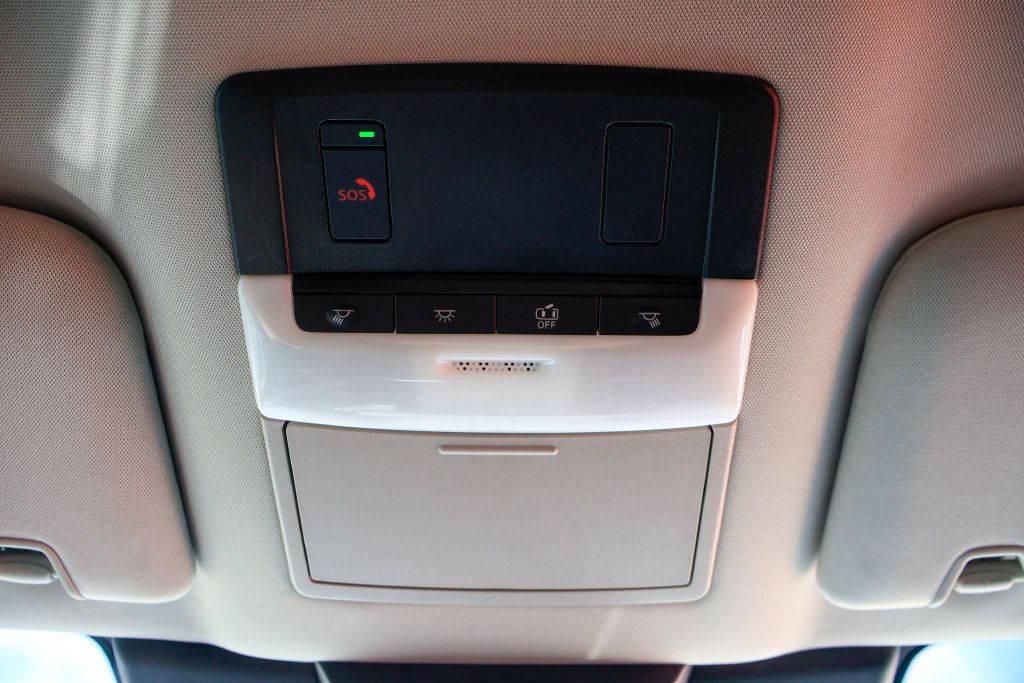 Used 2025 Nissan Pathfinder SV FWD image 22