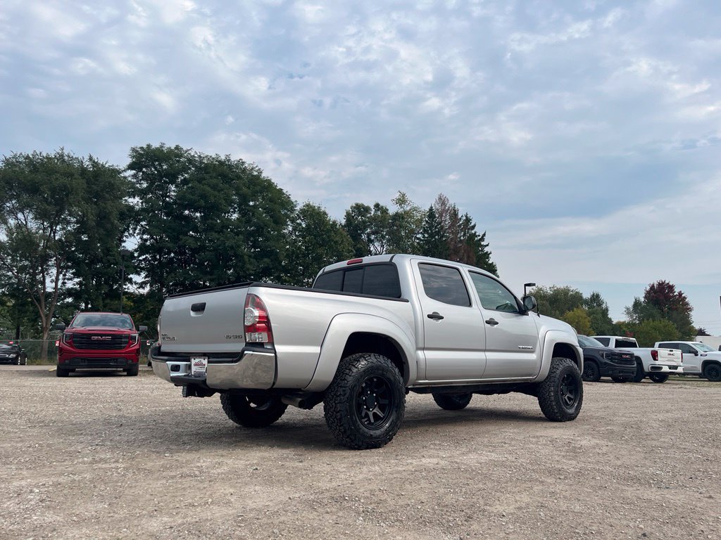 Used 2010 Toyota Tacoma 4x4 Double Cab image 9