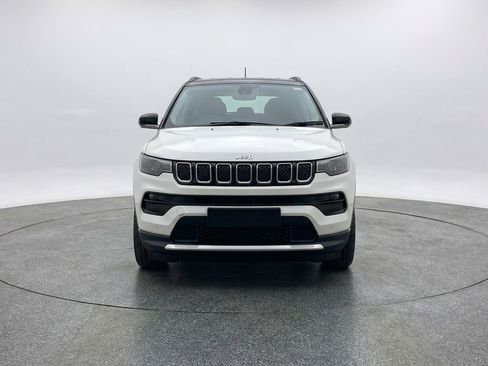 Used 2025 Jeep Compass Limited image 2