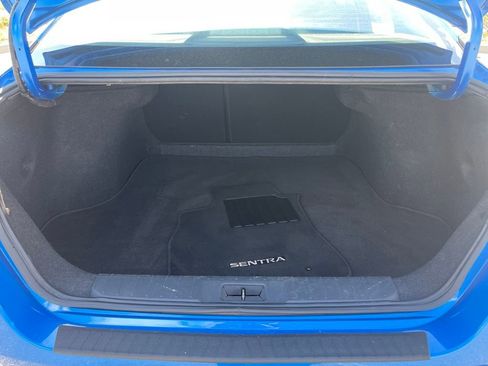 Used 2024 Nissan Sentra SV FWD image 36