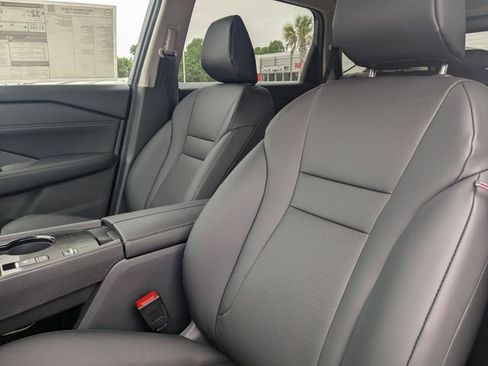 New 2026 Nissan Rogue SV FWD image 14