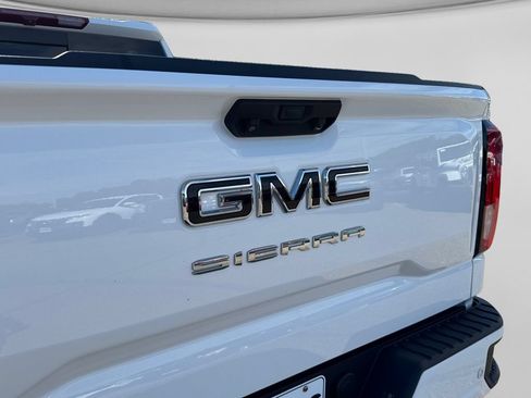 Used 2024 GMC Sierra 1500 Elevation w/ Elevation Premium Package AWD/4WD image 36