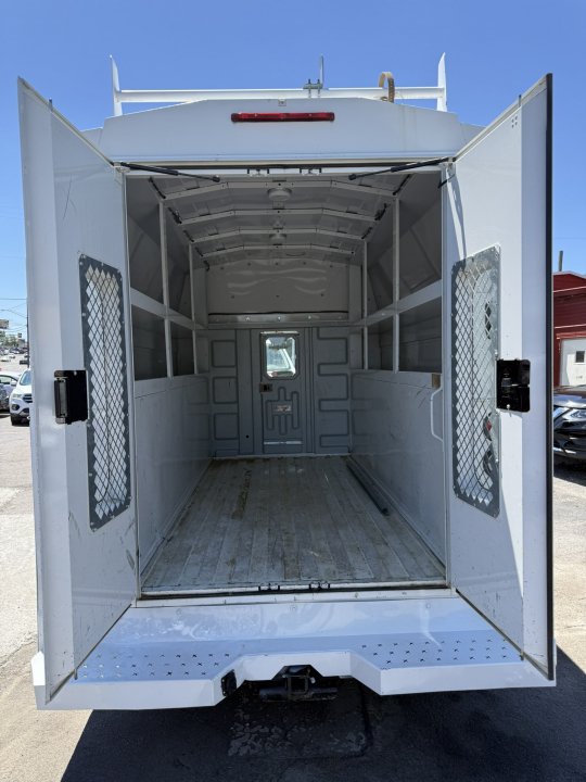 Used 2017 Ford Transit 350 138 w/ Interior Upgrade Package RWD image 8