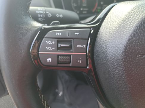 Used 2023 Honda Civic Sport image 16