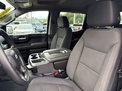 Used 2020 Chevrolet Silverado 1500 Custom Trail Boss AWD/4WD image 17