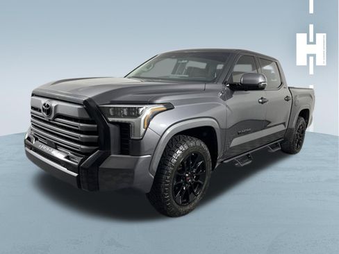 Used 2023 Toyota Tundra Limited RWD image 4