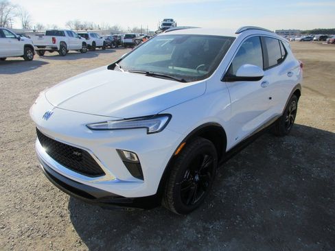 New 2026 Buick Encore GX Sport Touring w/ Comfort Package AWD/4WD image 10