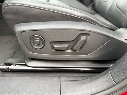 Used 2024 Audi Q3 2.0T Premium image 15