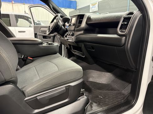 Used 2024 RAM 3500 Tradesman image 15